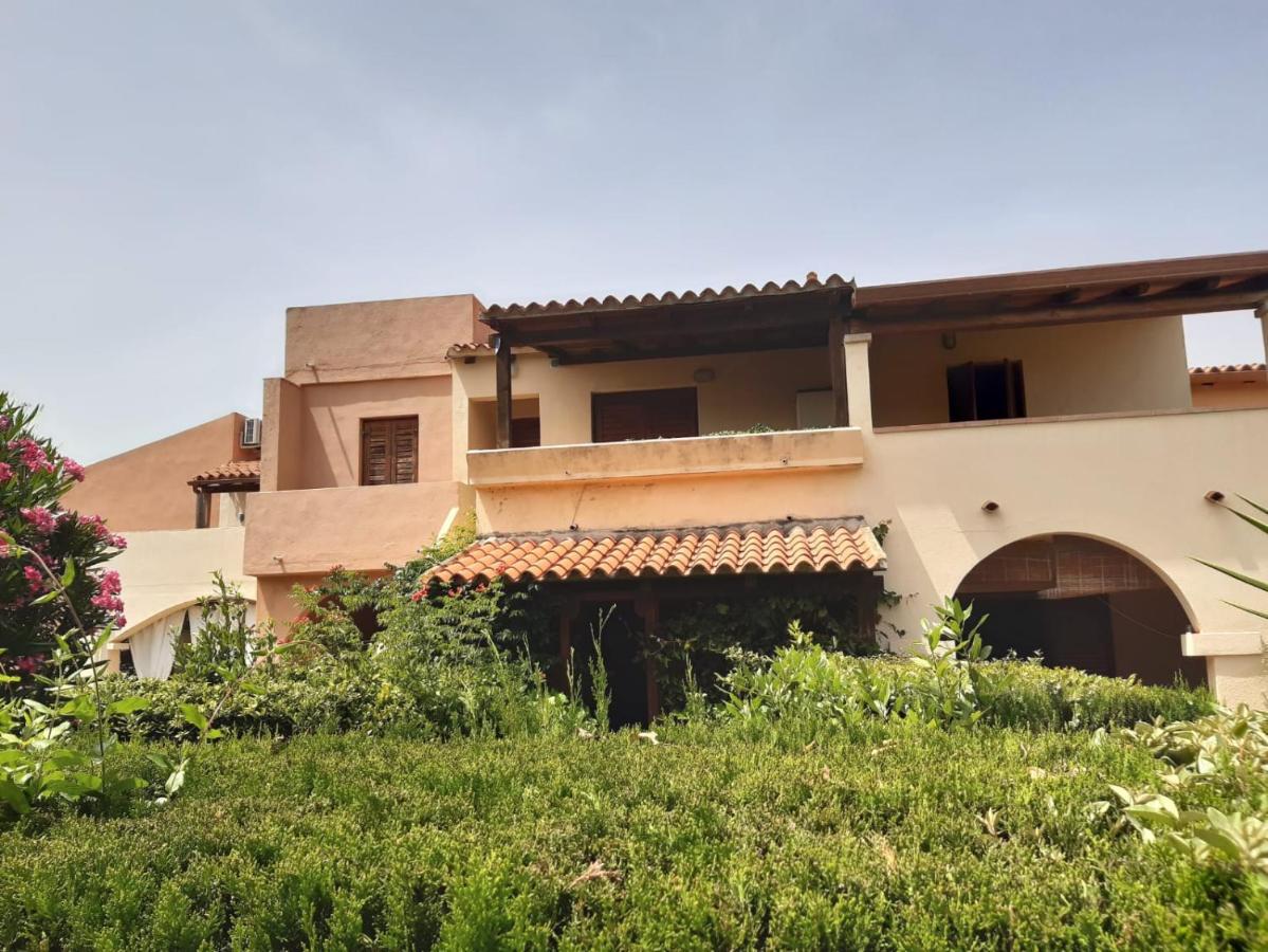 Appartamento Pierhouse Li Piri San Teodoro  Esterno foto
